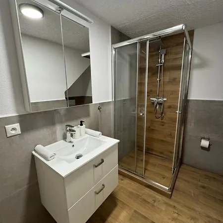 Apartamento Lesna 2, Bojnice *